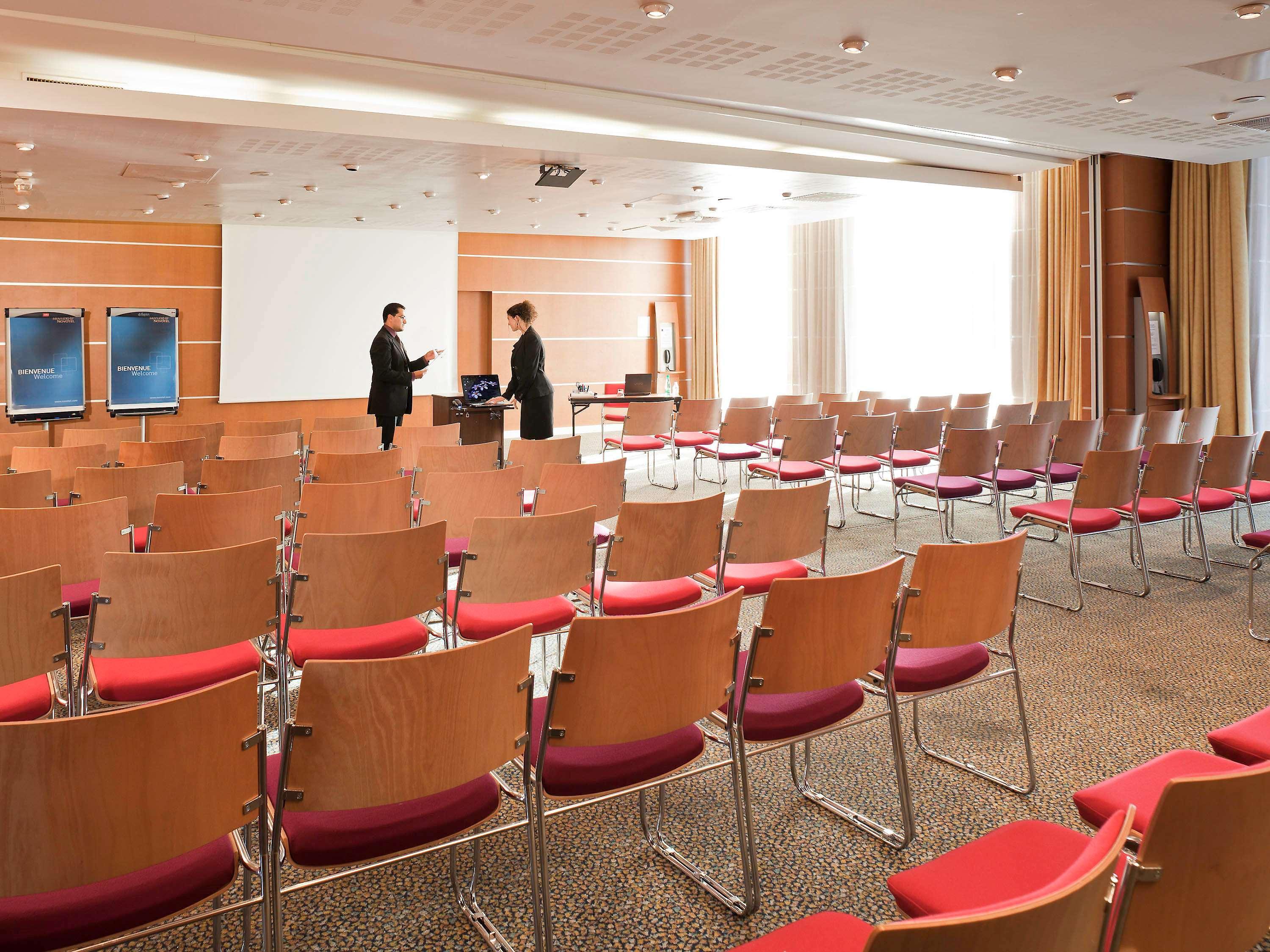 Novotel Paris 17 מראה חיצוני תמונה