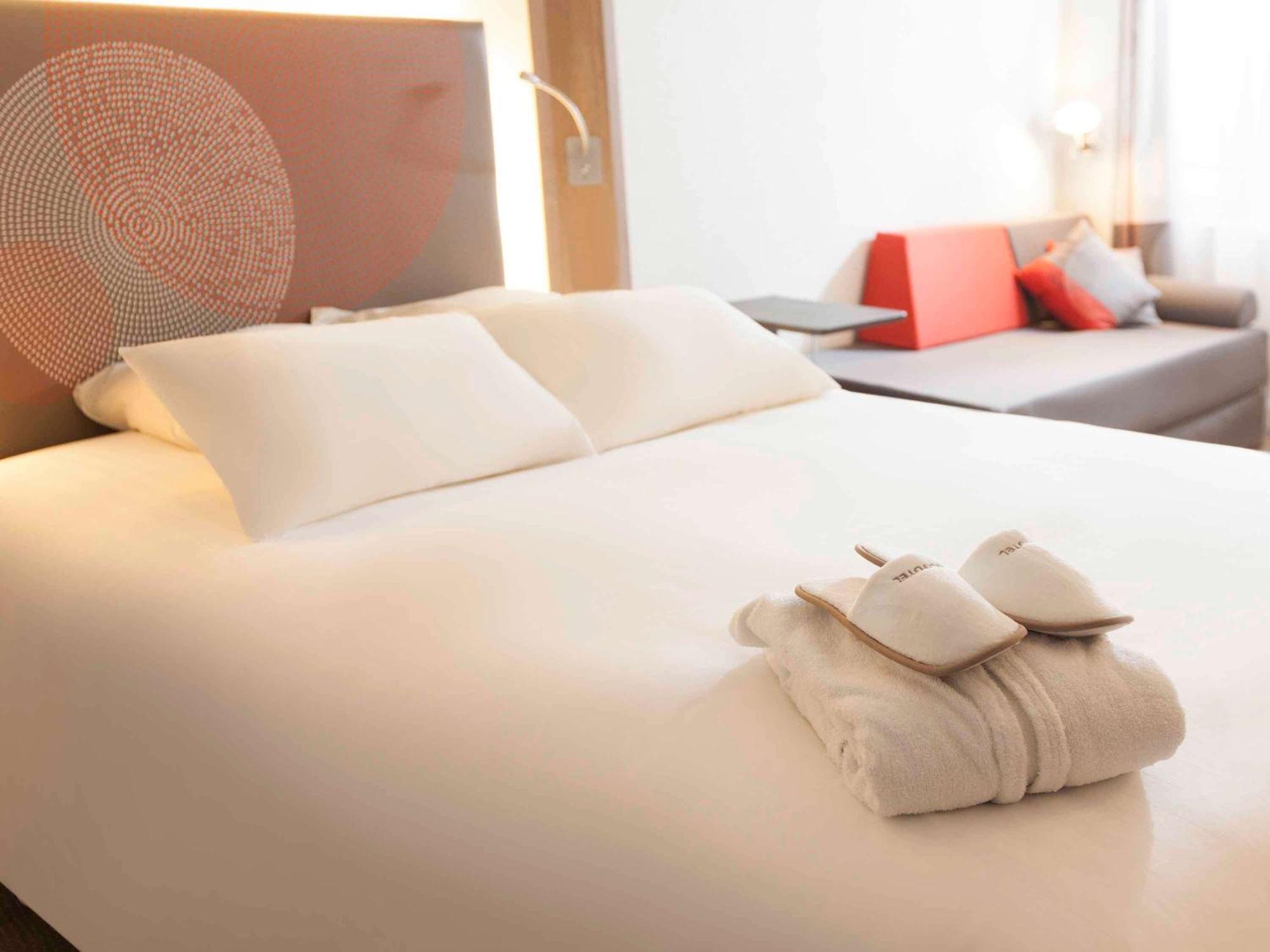 Novotel Paris 17 מראה חיצוני תמונה
