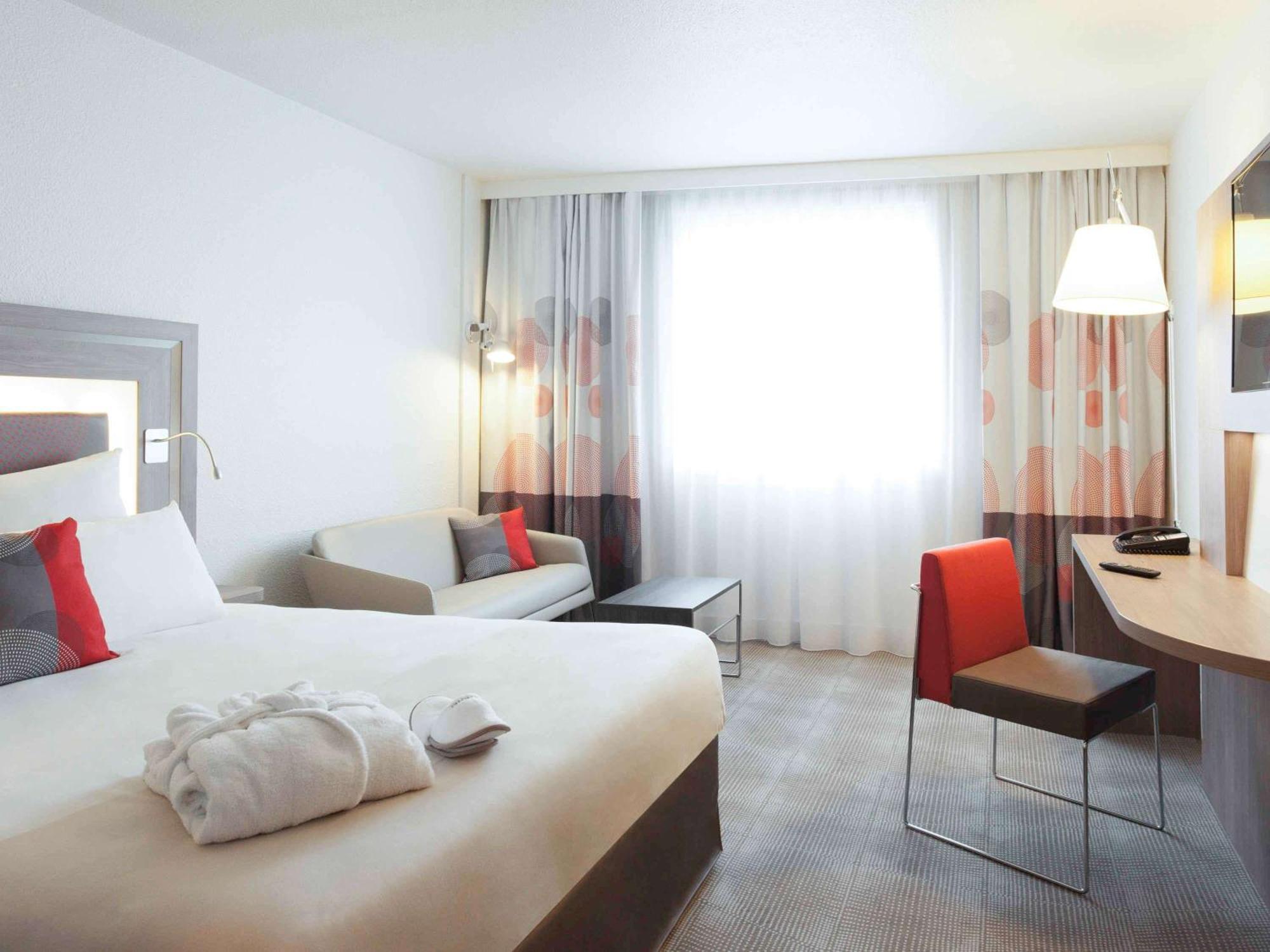 Novotel Paris 17 מראה חיצוני תמונה